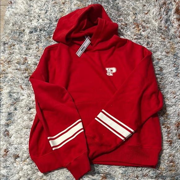 Tops - ❤️ VS PINK HOODIE ❤️
